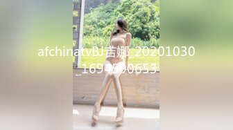 商场女厕近距离贴B拍 高跟美少妇的小黑B