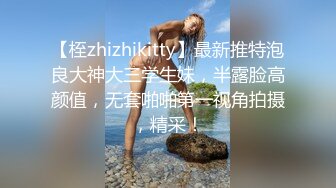 这是谁家的媳妇,这么优秀,上厕所都不忘给孩子喂奶,哄孩子睡觉