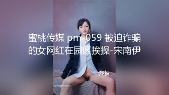 中年熟女就是放得开，大战双男多人群P群战换着玩画面太淫荡