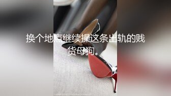 高颜值美眉吃鸡啪啪 皮肤白皙 舔鸡吧会娇喘 操逼很会叫 始终面带微笑 真的很诱惑 最后被内射无毛粉穴