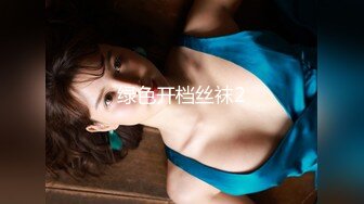 曾岛国发展AV事业轻熟女开秀,和粉丝一起欣赏自己作品